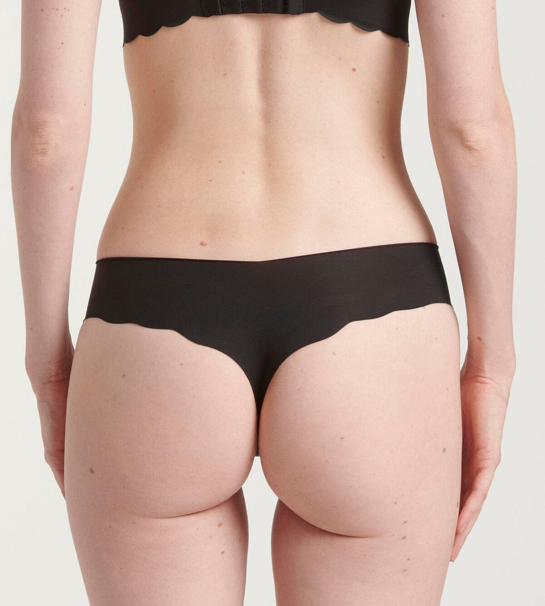 Sloggi - ZERO Microfibre 2.0 Hipstring - Black String Sloggi